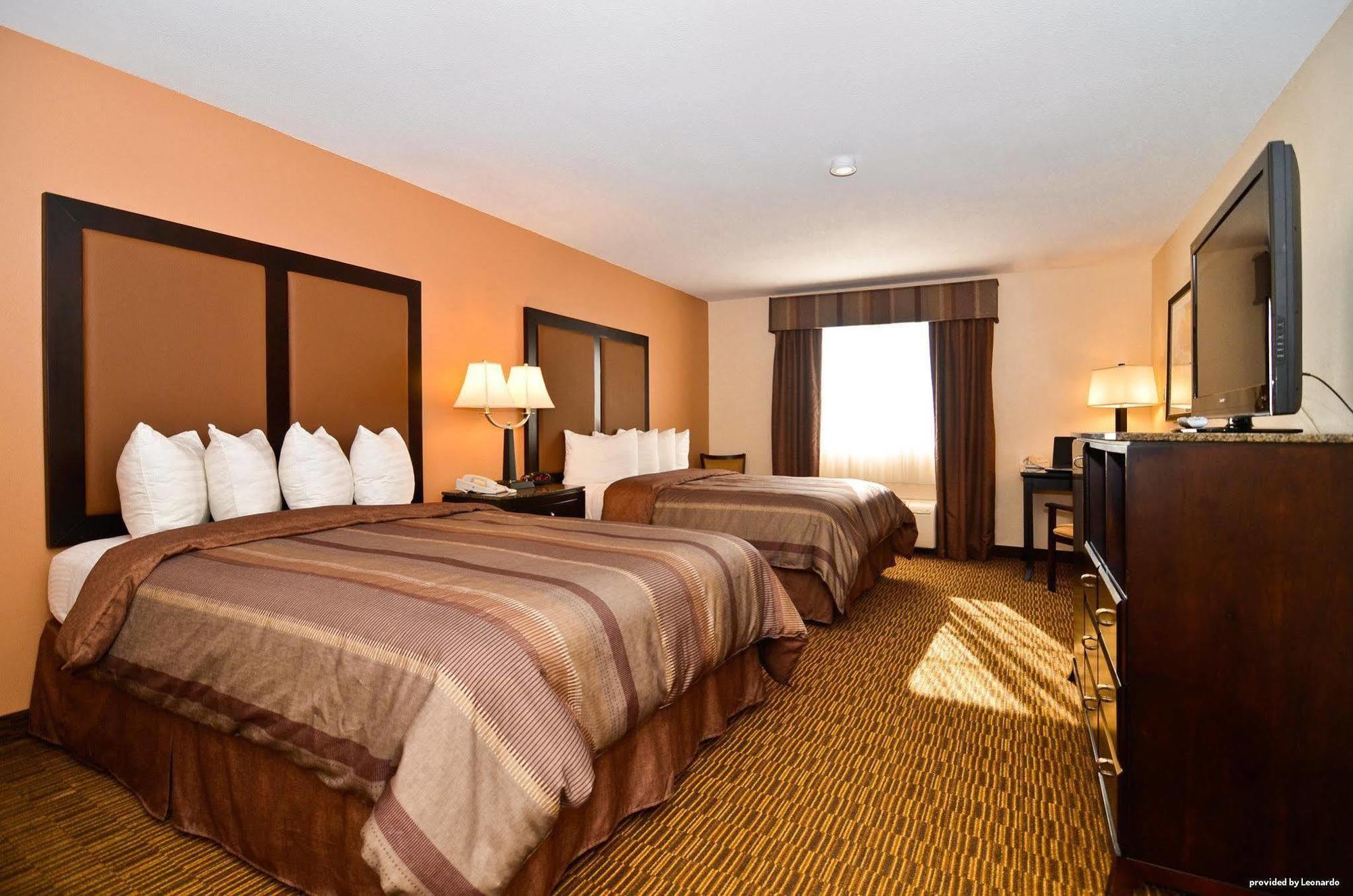 Best Western Plus Vineyard Inn Livermore Ruang foto