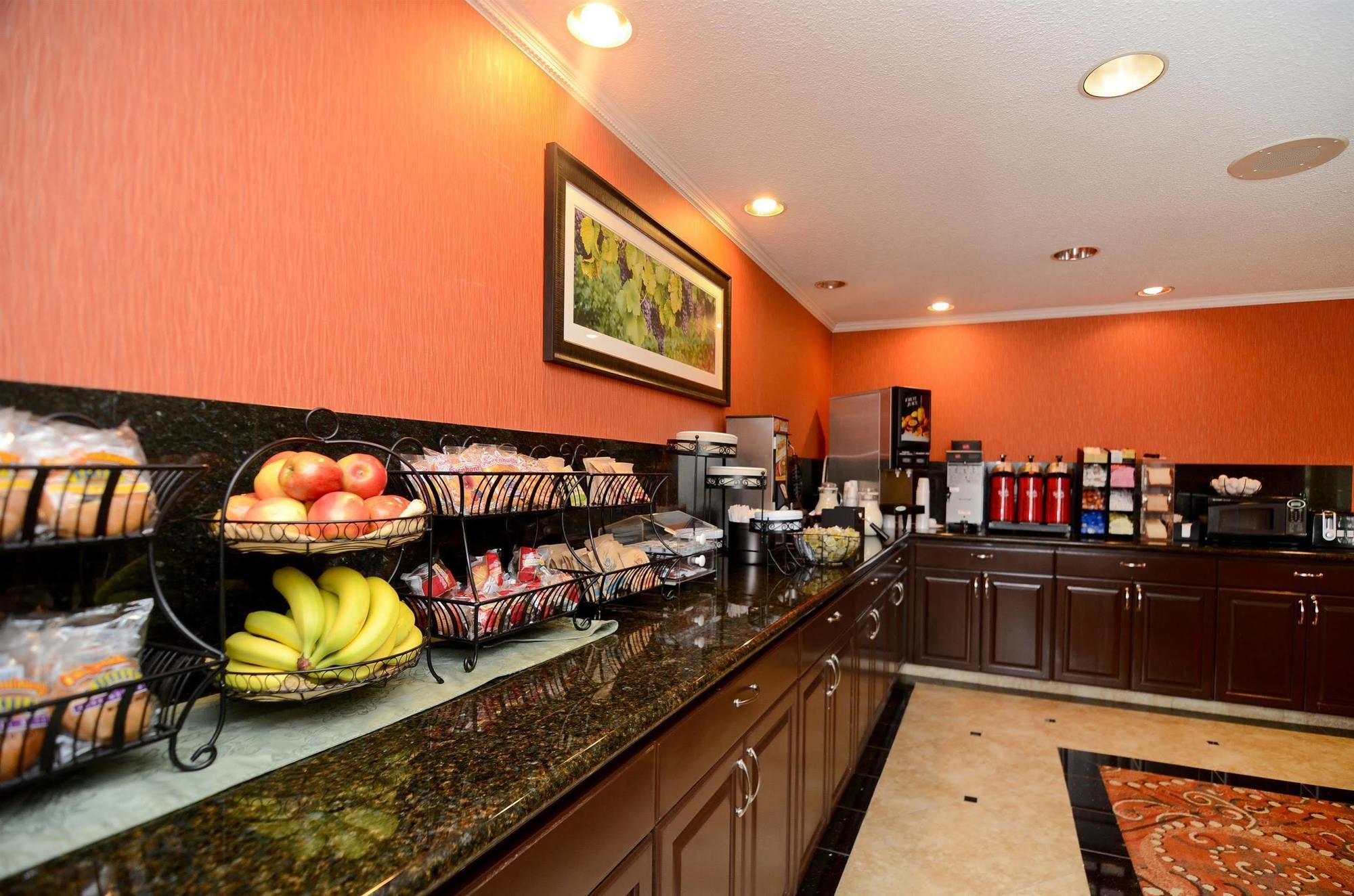 Best Western Plus Vineyard Inn Livermore Bagian luar foto